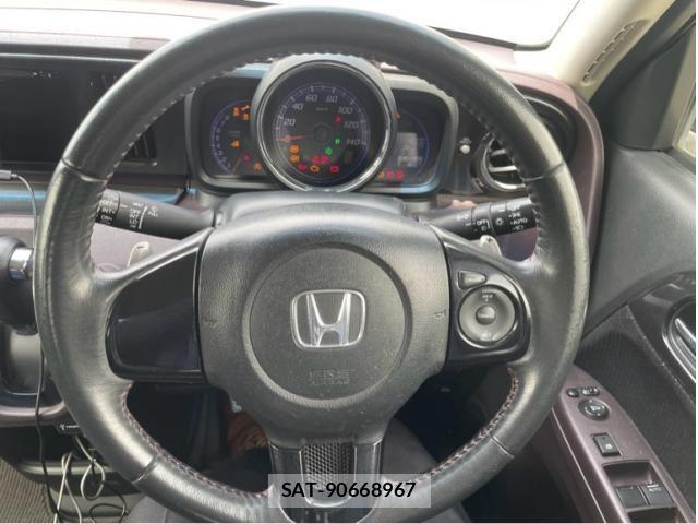 Honda N-ONE 2012-12 7509475-11