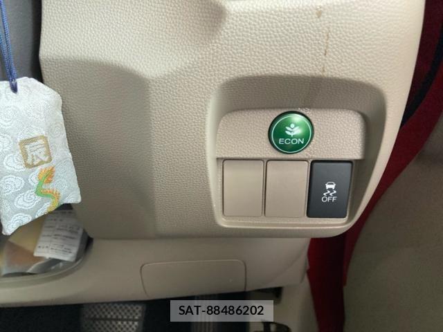 Honda N-ONE 2014-03 7501970-24