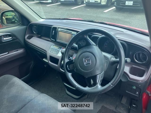 Honda N-ONE 2013-07 7878467-12