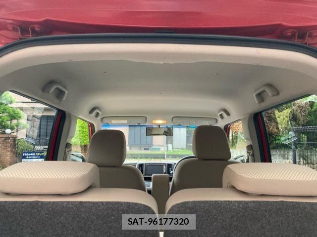Honda N-ONE 2013-10 7963042-11