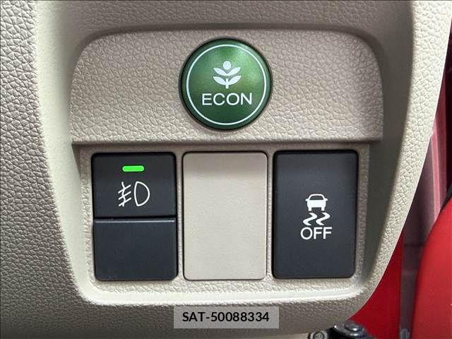 Honda N-ONE 2013-02 7980375-13