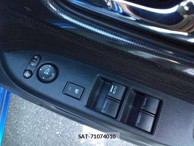 Honda N-ONE 2015-10 8037289-25