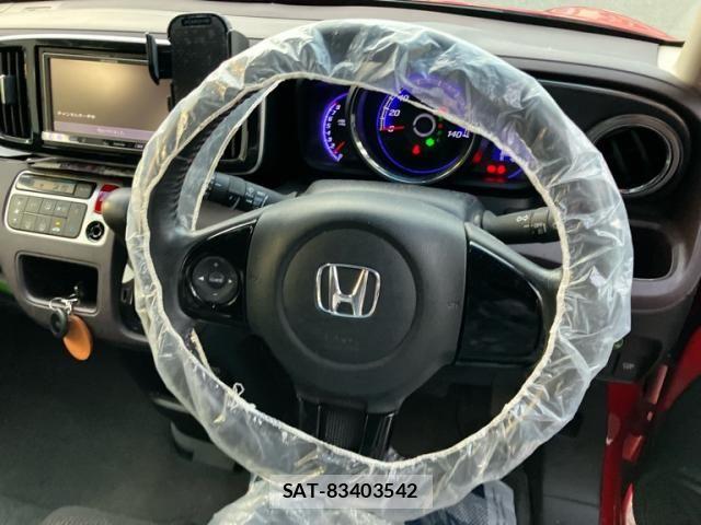 Honda N-ONE 2014-06 8074956-13