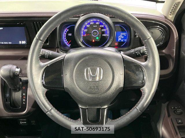 Honda N-ONE 2013-09 8074954-10