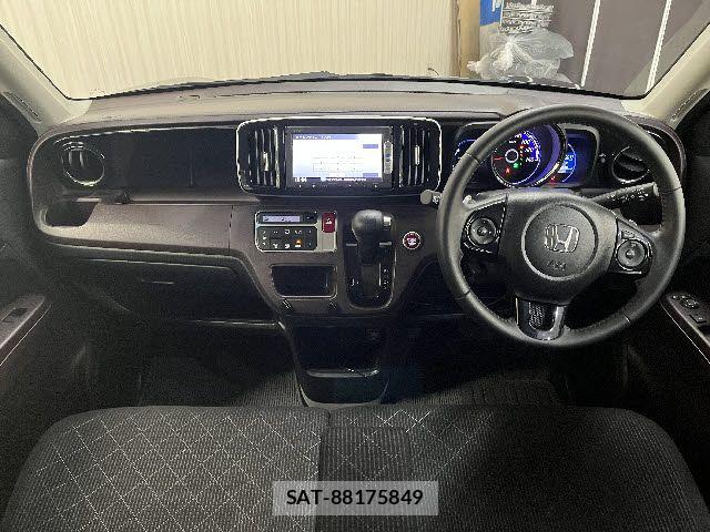 Honda N-ONE 2014-03 8100897-1