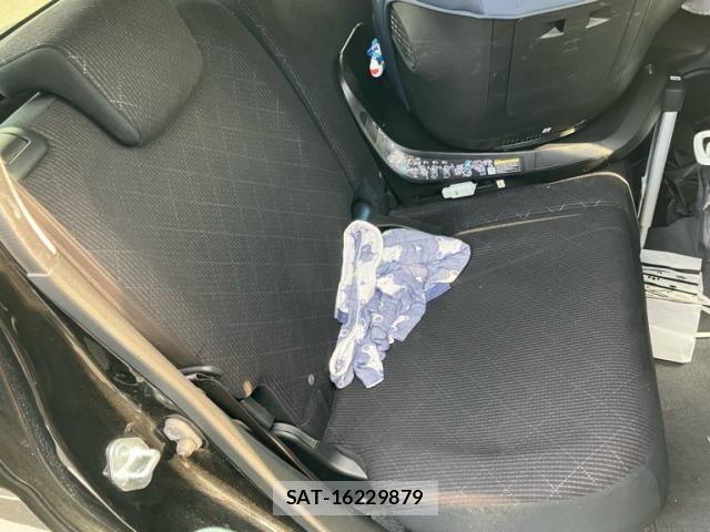 Honda N-ONE 2012-11 8131670-11