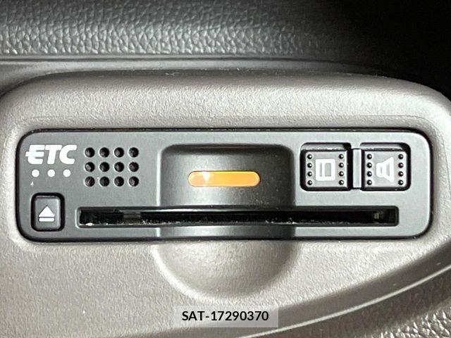 Honda N-ONE 2019-04 8158922-4