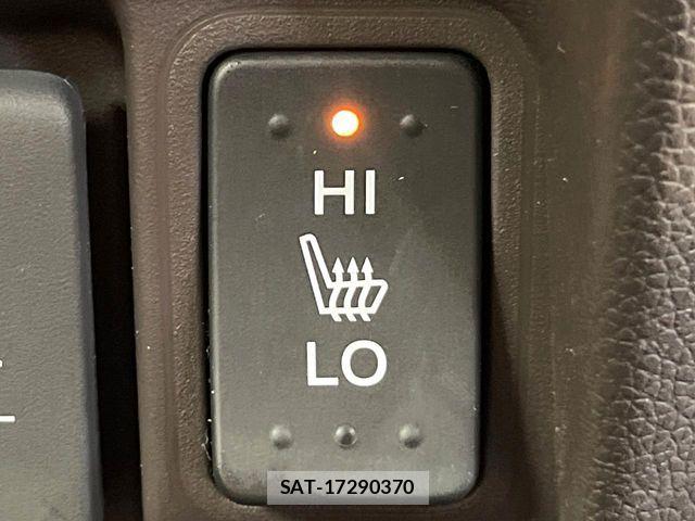 Honda N-ONE 2019-04 8158922-5