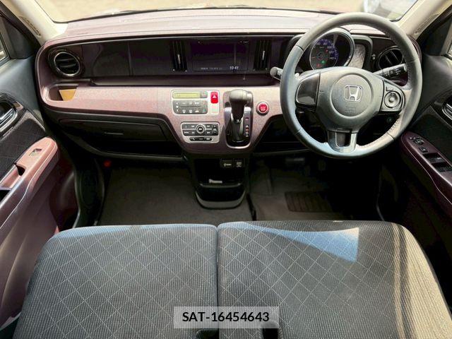Honda N-ONE 2013-08 8158932-2