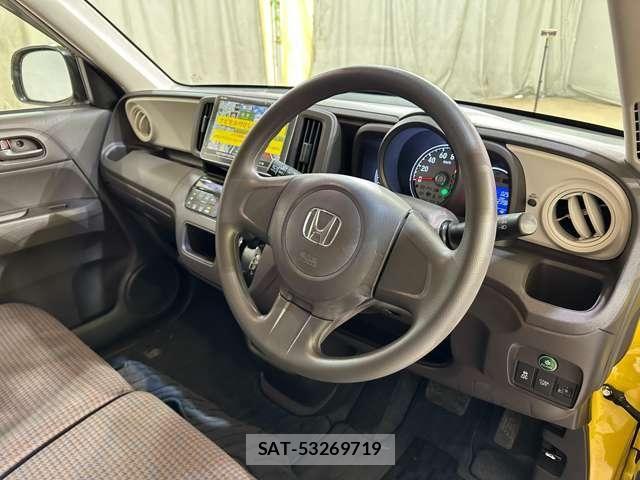 Honda N-ONE 2018-03 8209221-9