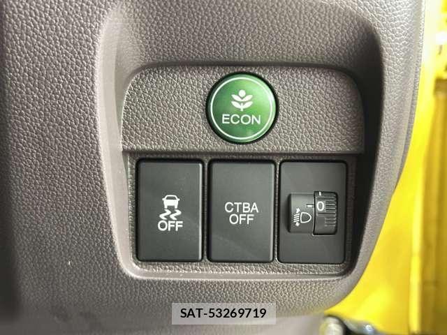 Honda N-ONE 2018-03 8209221-12