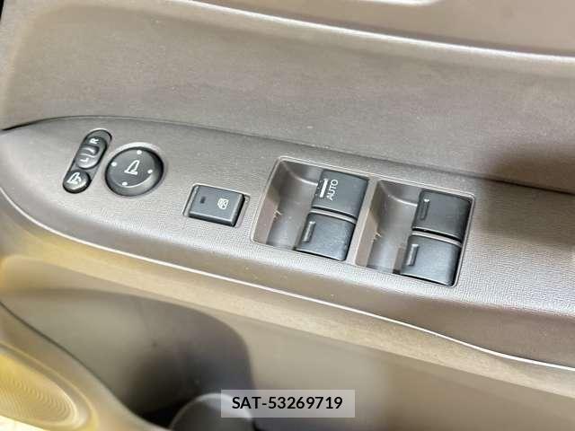 Honda N-ONE 2018-03 8209221-14