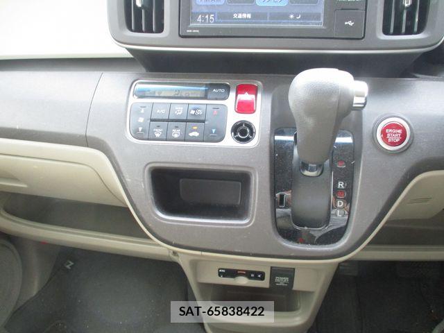 Honda N-ONE 2015-11 8209237-11