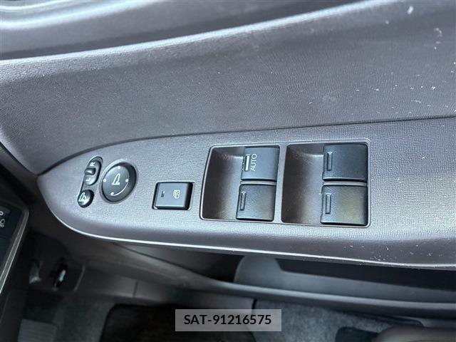 Honda N-ONE 2019-04 8209222-26