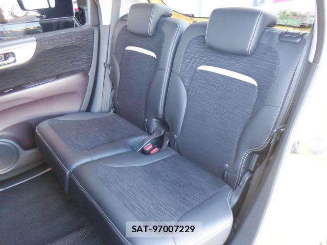 Honda N-ONE 2016-03 8209223-21