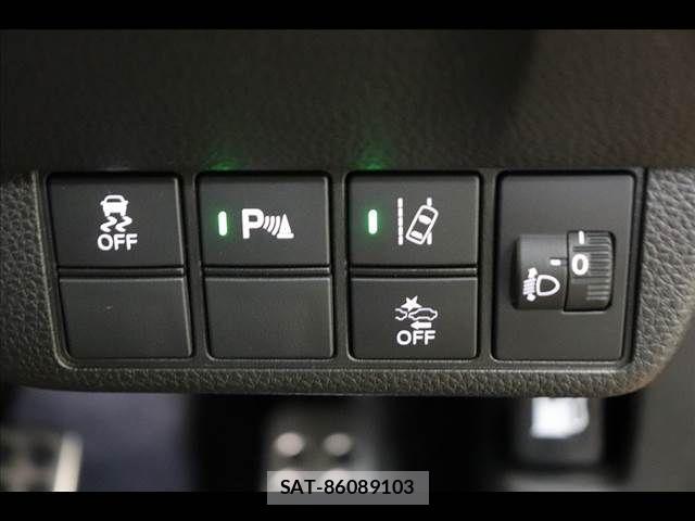 Honda N-ONE 2022-02 8209214-6