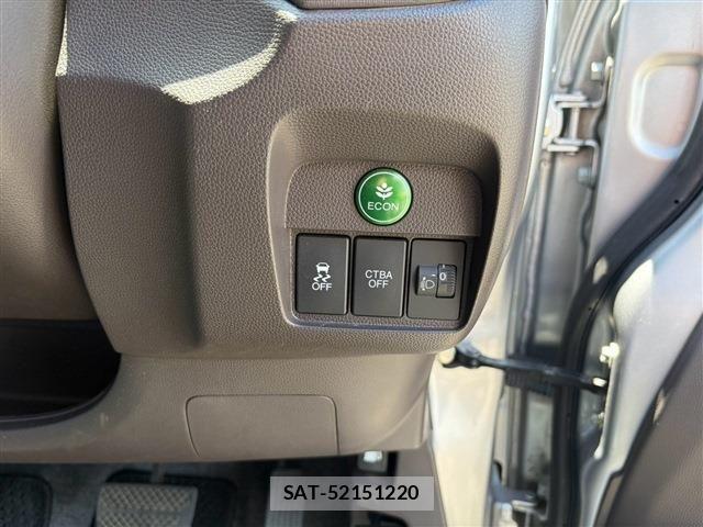 Honda N-ONE 2020-05 8209220-26
