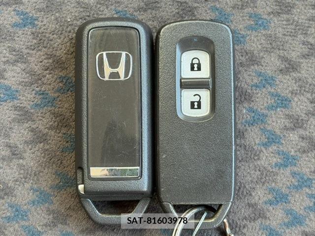 Honda N-ONE 2020-04 8209218-26