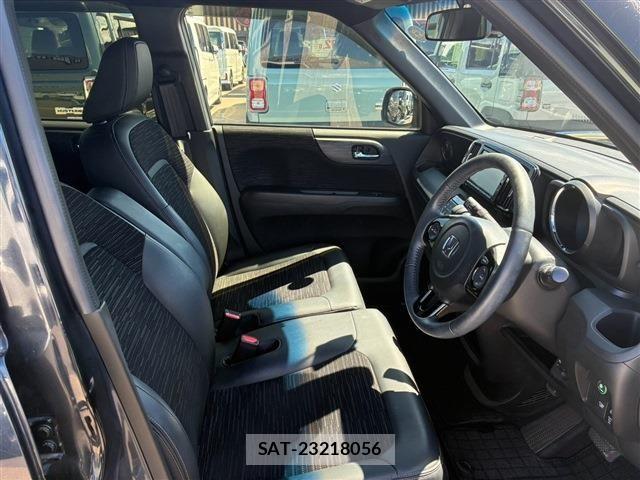 Honda N-ONE 2018-01 8209216-12