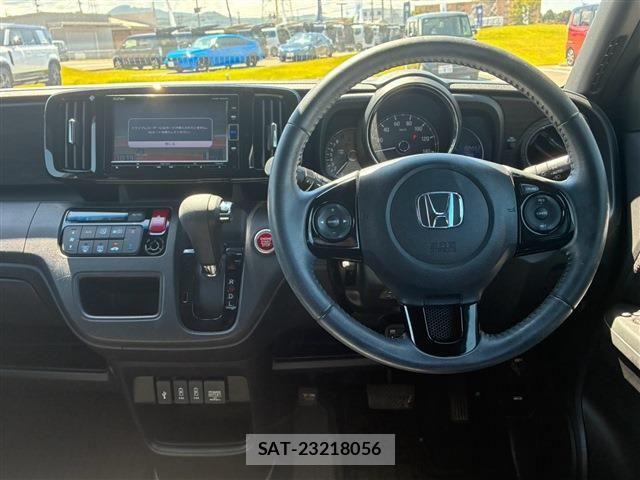 Honda N-ONE 2018-01 8209216-18