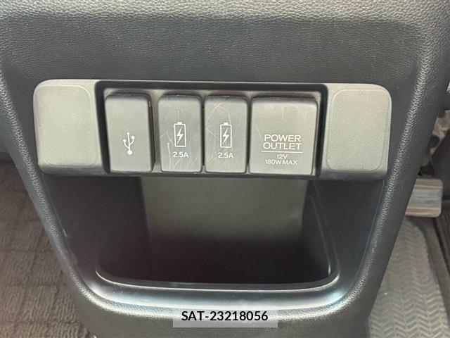 Honda N-ONE 2018-01 8209216-27