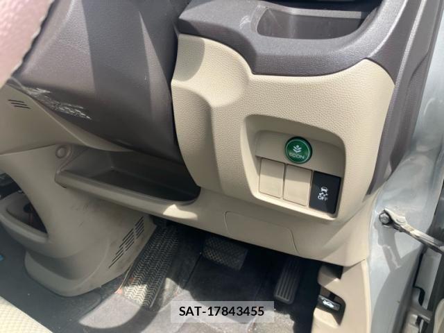 Honda N-ONE 2013-10 8231116-19