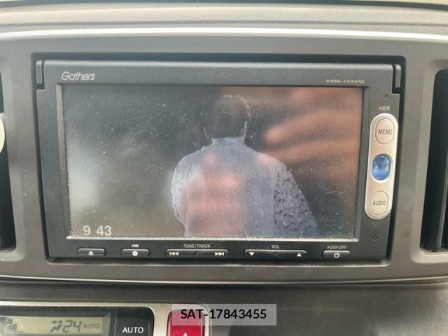 Honda N-ONE 2013-10 8231116-23