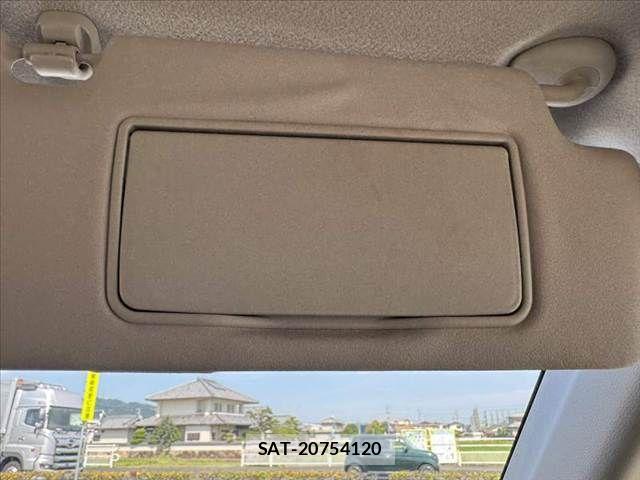 Honda N-ONE 2017-05 8246202-27