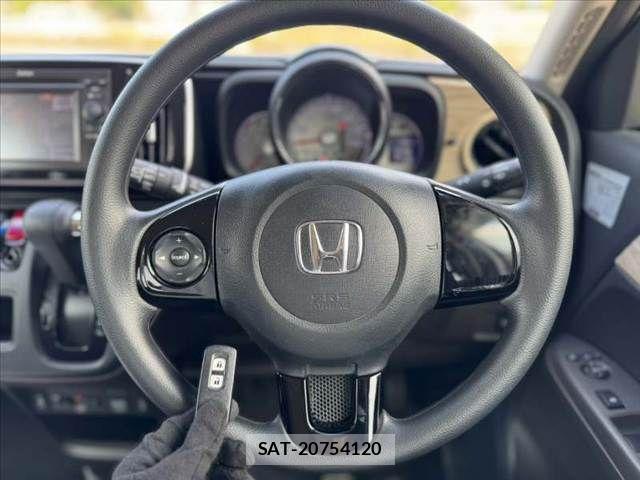 Honda N-ONE 2017-05 8246202-4