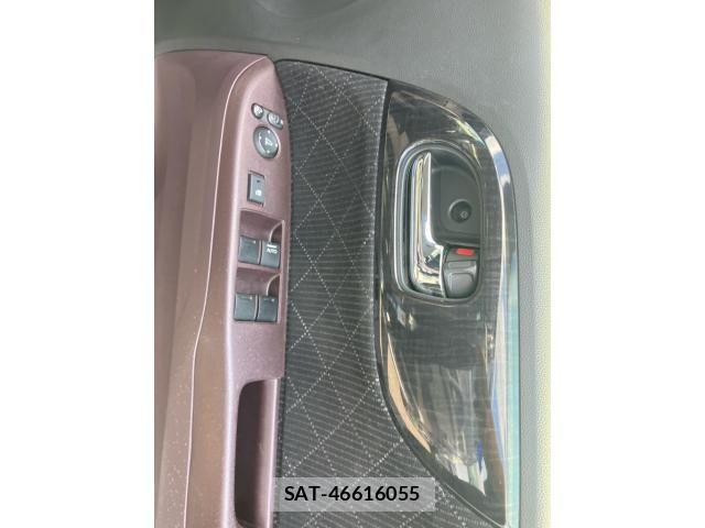 Honda N-ONE 2013-09 8316074-10