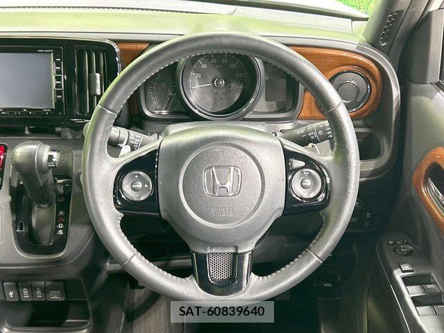 Honda N-ONE 2018-01 8316062-10