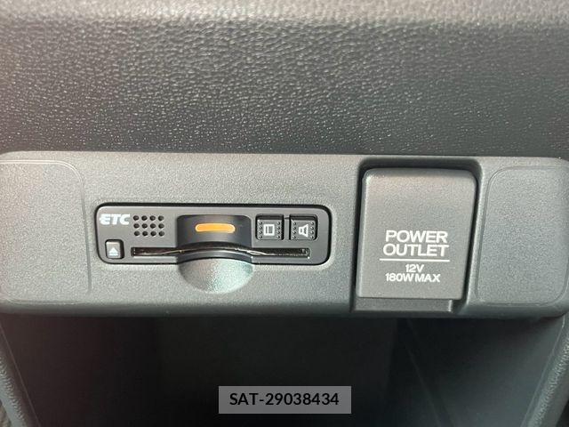 Honda N-ONE 2017-06 8316063-25