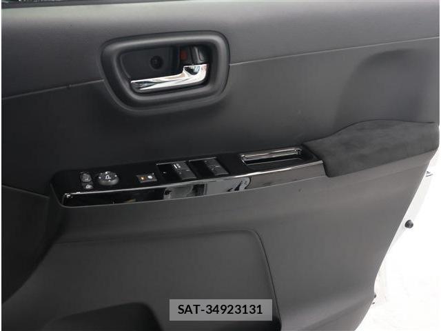 Honda N-ONE 2026-04 8355230-2
