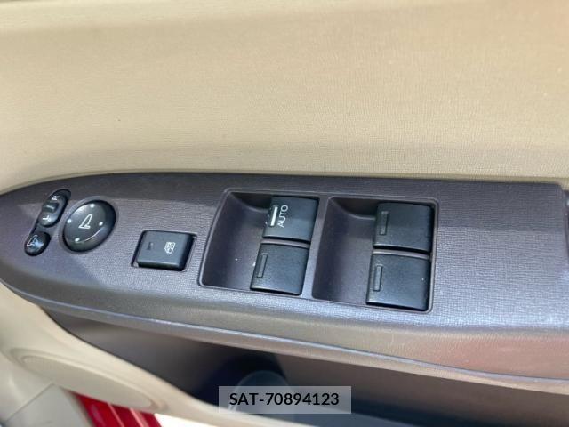 Honda N-ONE 2013-03 8367787-11