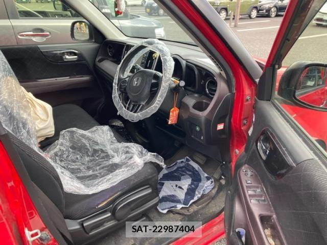 Honda N-ONE 2013-08 8371977-9