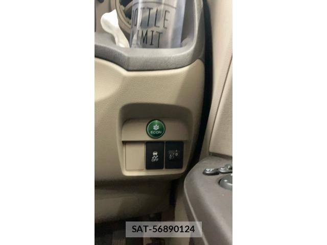 Honda N-ONE 2013-11 8438622-15