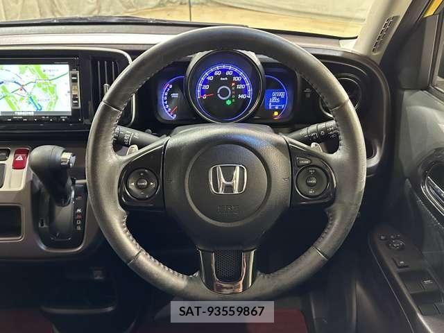 Honda N-ONE 2013-06 8458098-9