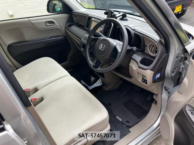 Honda N-ONE 2012-12 8458099-11
