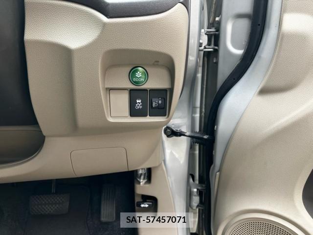 Honda N-ONE 2012-12 8458099-18