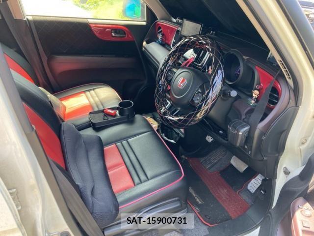 Honda N-ONE 2015-06 8563003-12