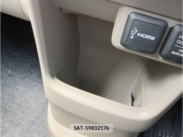 Honda N-ONE 2013-06 8628141-11
