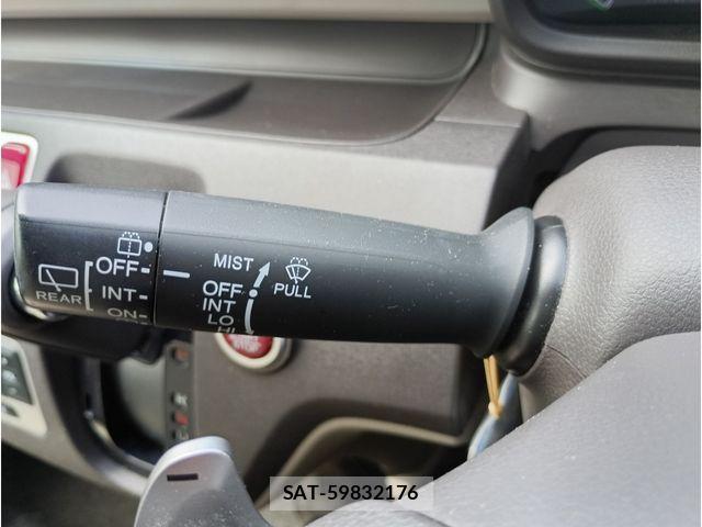 Honda N-ONE 2013-06 8628141-19