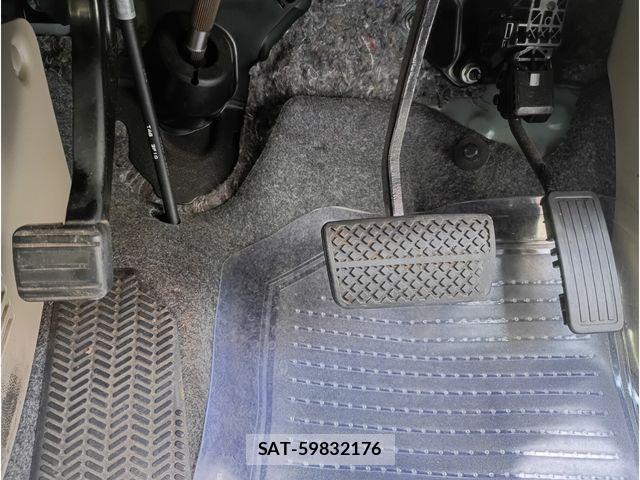 Honda N-ONE 2013-06 8628141-23