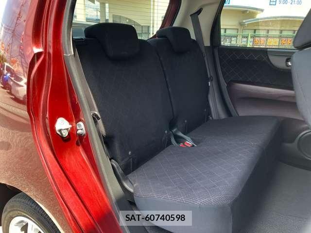 Honda N-ONE 2013-08 8660731-11