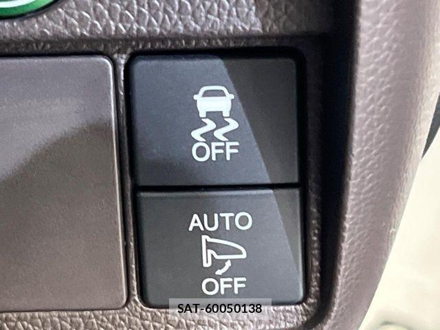 Honda N-ONE 2017-11 8744832-6
