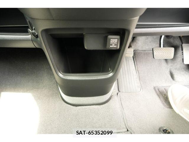Honda N-ONE 2017-03 8744837-13