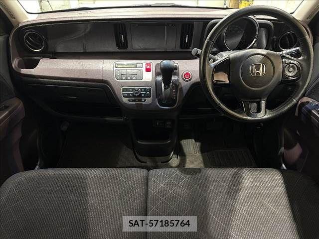 Honda N-ONE 2013-01 8744841-2
