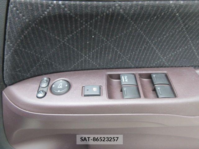 Honda N-ONE 2013-02 8744840-19