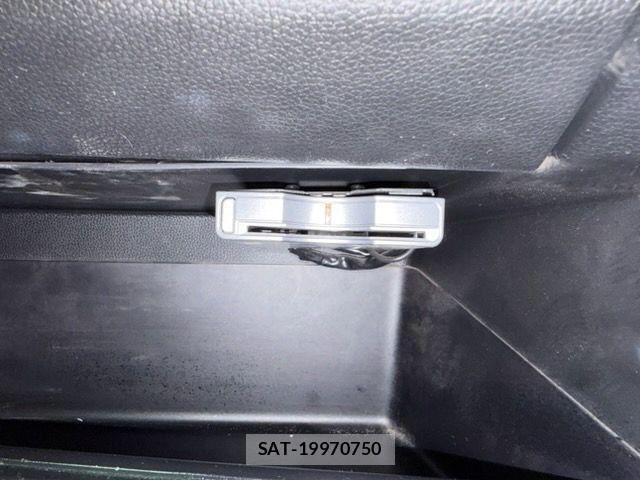 Honda N-ONE 2013-09 8781437-19