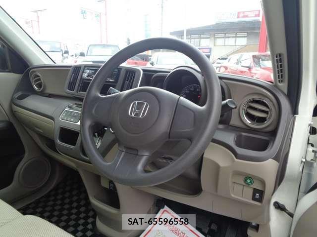 Honda N-ONE 2013-12 8781436-13